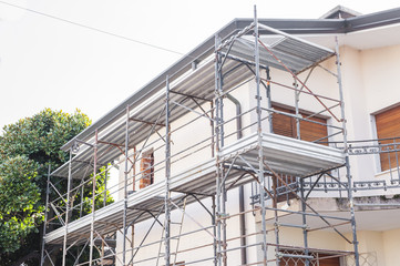 House and scaffold