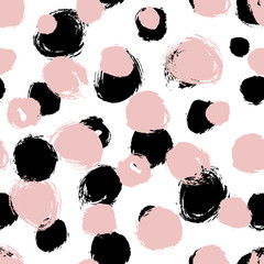 Seamless pattern with distressed dry brush circles and spots