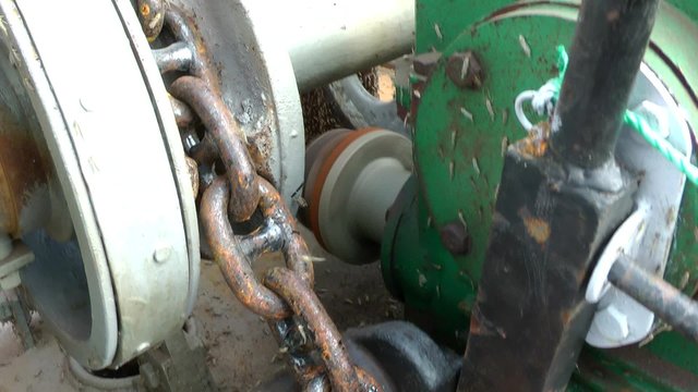 Anchor chain moves from the fairlead to the shaft of anchor winch.
