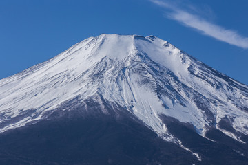 Fototapeta na wymiar 山中湖から見た富士山