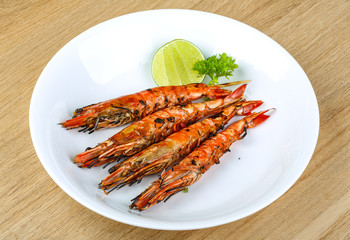 Grilled king prawns