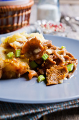 Casserole with potatoes and mushrooms