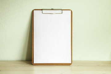 Empty wooden clipboard