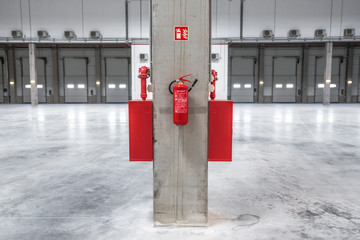 Fire extinguisher equipment 