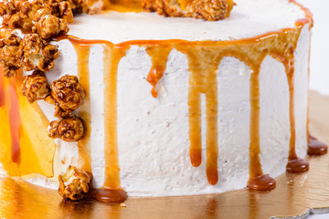 closeup Sand cake with caramel popcorn, selective focus