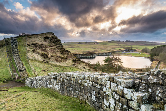 Hadrian's Wall above Cawfield Quarry on the Pennine Way
