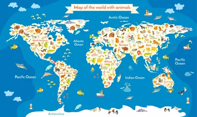 Weltkarte mit Tieren. Schöne bunte Vektorillustration mit der Inschrift der Ozeane und Kontinente. Vorschule, für Babys, Kinder, Kinder und alle Menschen © coffeee_in