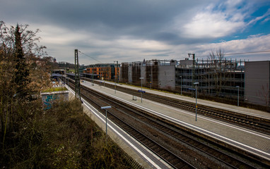 Fototapeta na wymiar Bahntrasse am Mainzer Südbahnhof