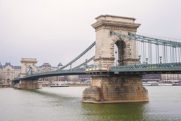 Obraz premium Chain Bridge 