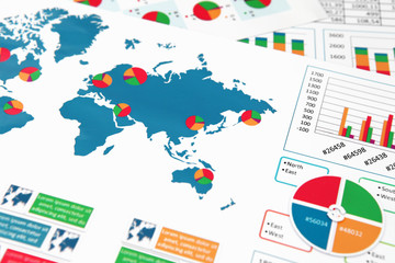 Obraz premium Paper charts and graphs in report