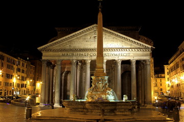 Fototapeta na wymiar Pantheon - Rome, Italy