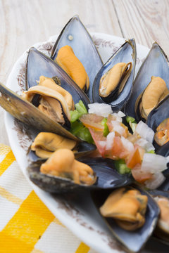 cooked mussels and vegetables