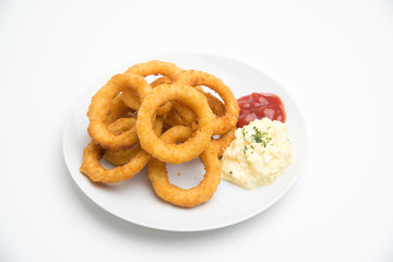 onion rings with sauce