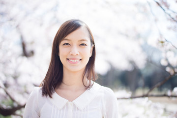 さくらと女性