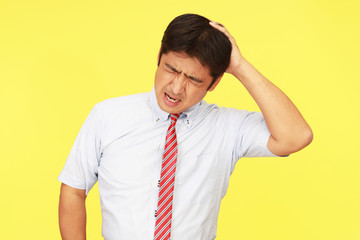 苦悩するビジネスマン