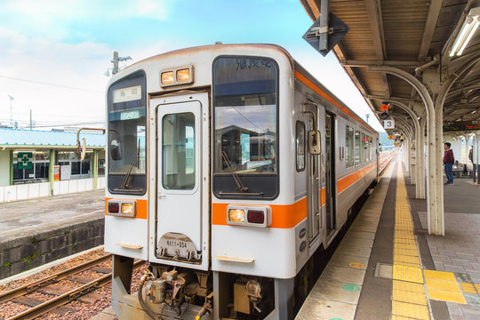 Fototapeta A train from Taki station to Ise City in Mie Prefecture, Japan