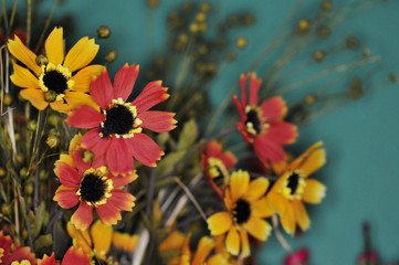 Obraz na płótnie Canvas Flowers, bouquet of artificial flowers