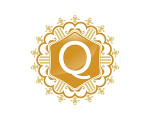 Naklejka premium Q Initial Elegance Logo