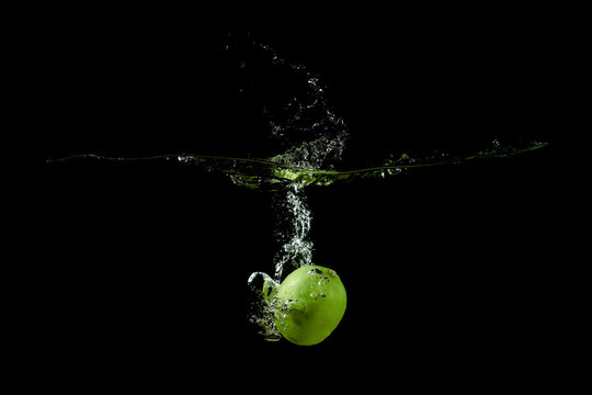 lime fell into the water and raised a lot of splashes