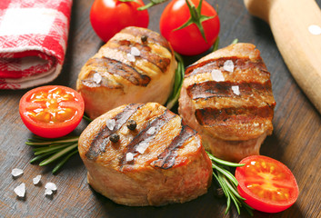 Grilled pork medallions