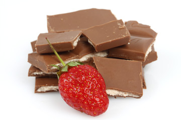 strawberry and chopped chocolate