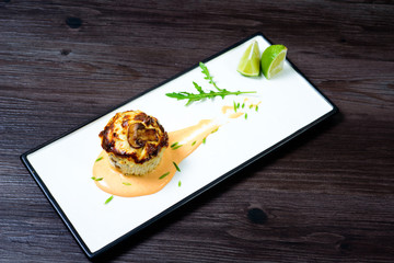 Souffle of chicken in cheese sauce