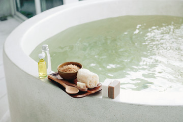 Spa bath compostition