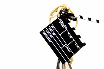 Film damper with a tripod