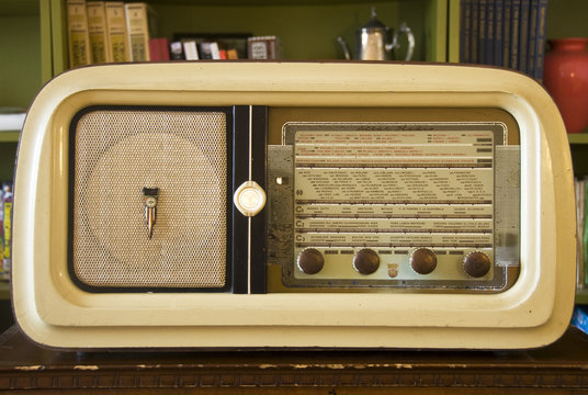 Radio a valvole anni 50