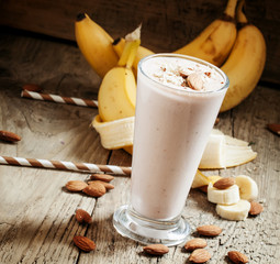 Dairy smoothies with ground almonds and banana, healthy eating,