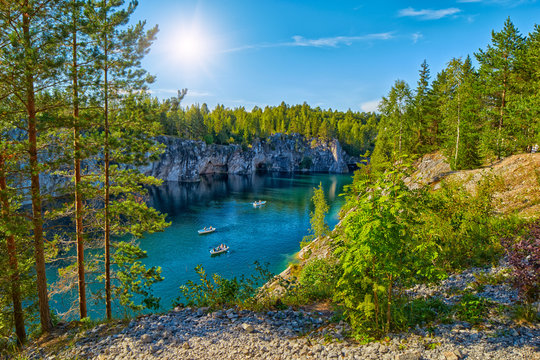 Perfect day in Marble Canyon in Karelia