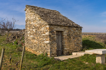 cabane dans les vignes