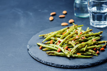 roasted snap green beans with almond