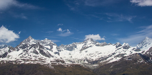 Fototapeta na wymiar Glacier at gornergrat station, zermatt, switzerland