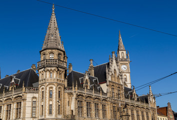 Obraz premium Historic buildings at Korenmarkt in Ghent
