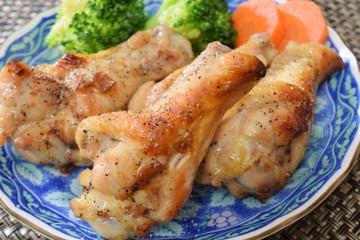 Grilled chicken wings