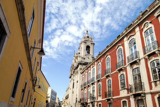 Igreja Paroquial S&atilde;o Francisco de Paula