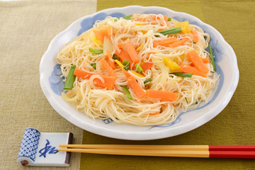 沖縄料理　そうめんチャンプルー