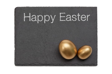 Ostergruss, Kreide auf Schiefertafel, goldenes Ei, frohe Ostern auf englisch