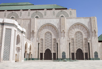 Fototapeta na wymiar beautiful mosque Hassan second in Casablanca, Morocco