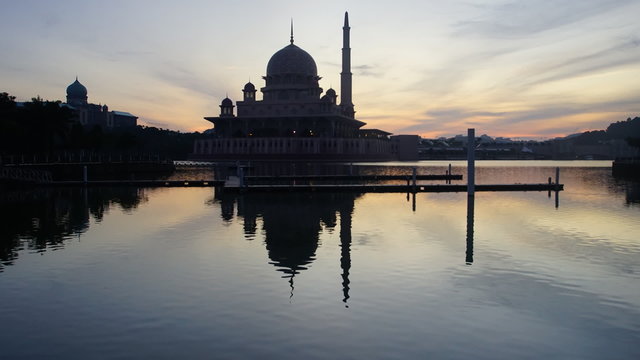 Sunrise timelapse at Masjid Putra or Putra Mosque, Putrajaya, Malaysia