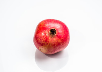 Fototapeta na wymiar Pomegranate isolated on a white background.