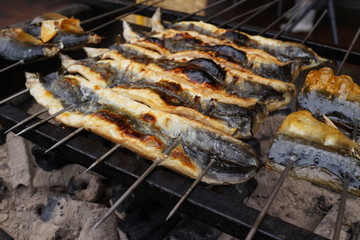 ウナギ　鰻　蒲焼き　串焼き タレ　日本　和食