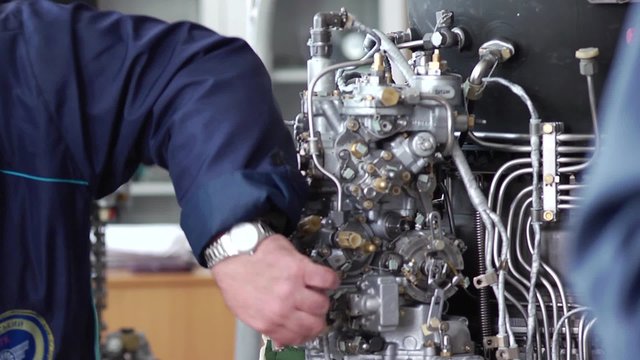 Check engine helicopter