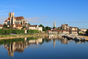 Fototapeta na wymiar Auxerre, ville d'art et d'histoire, France