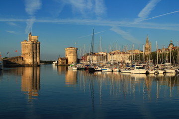 Fototapeta na wymiar Vieux port de la Rochelle, France