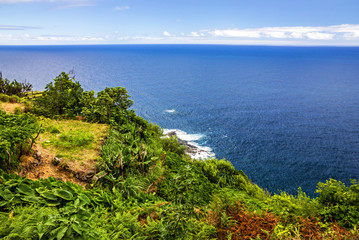 Fototapeta na wymiar Madeira green beach, summer tropical seaside, Portugal