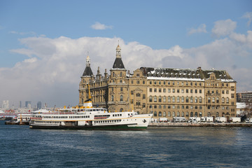 Fototapeta premium Haydarpasa Train Station in Istanbul City, Turkey
