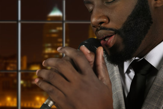 Night jazz performance in studio.