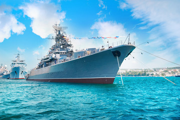 Military navy ship in the bay © Pavlo Vakhrushev